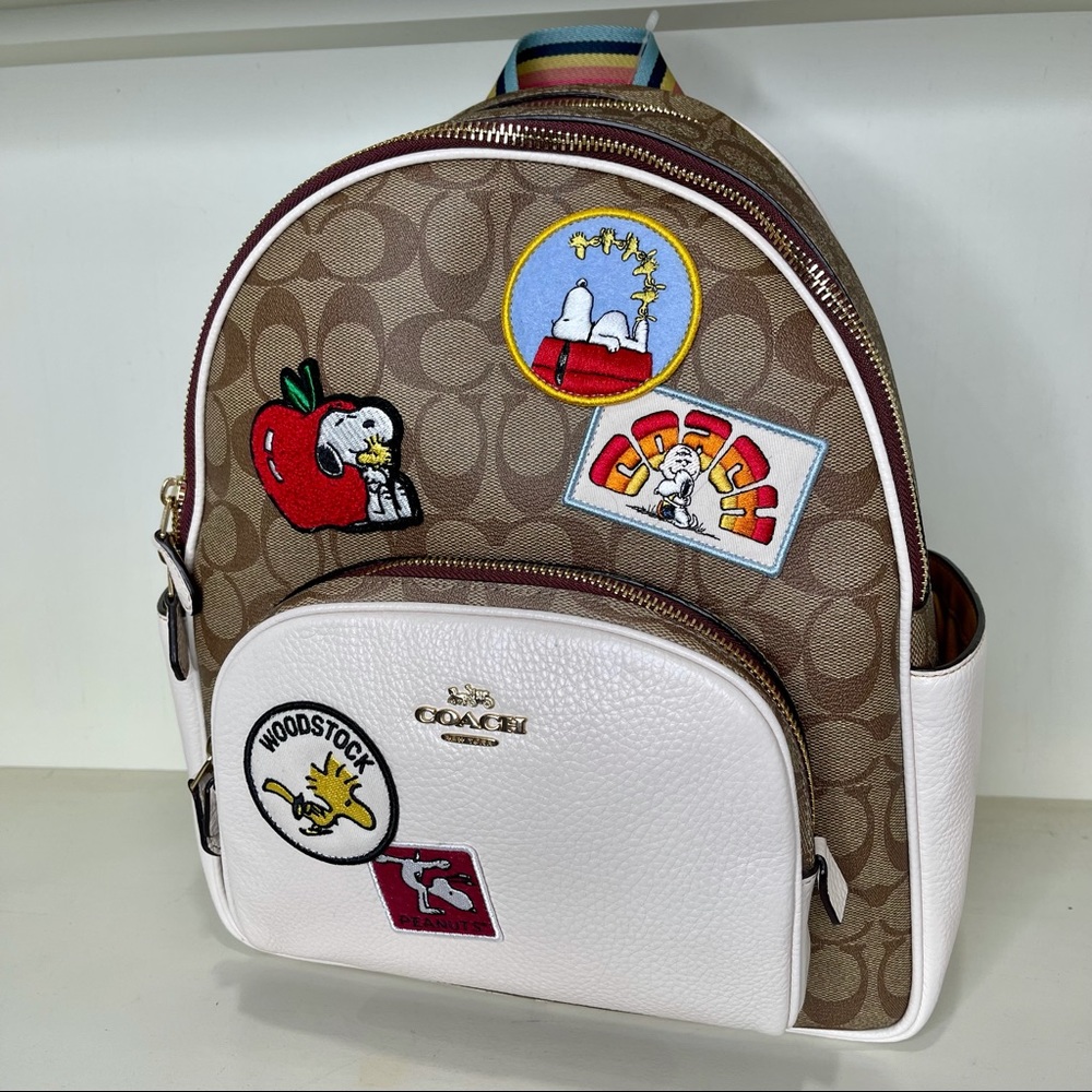 NEW! Coach X Peanuts Court Backpack Bag In Signature Varsity Patches - Picture 2 of 8